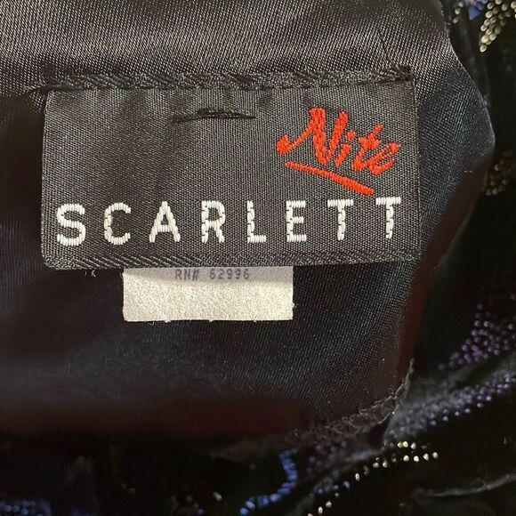 SCARLETT NITE Women’s  Black Velvet Metallic Floral Print Cocktail Dress - Picture 10 of 11